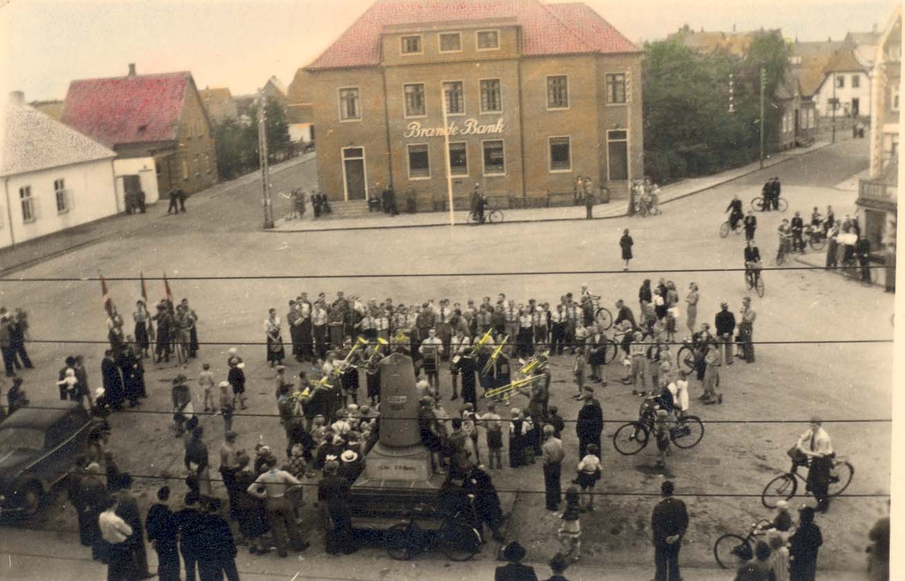 11e