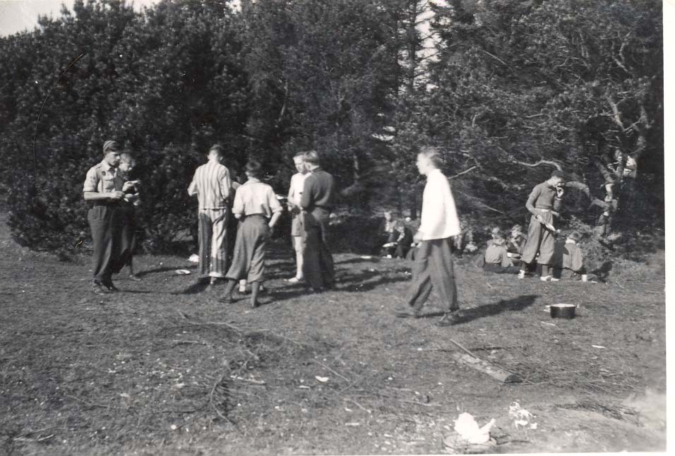 16e